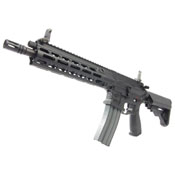 Explore the G&G CMF-16 AEG Airsoft Rifle at ReplicaAirguns.ca. Full metal construction, adjustable hop-up, and ETU system. Buy now for an immersive gaming experience.